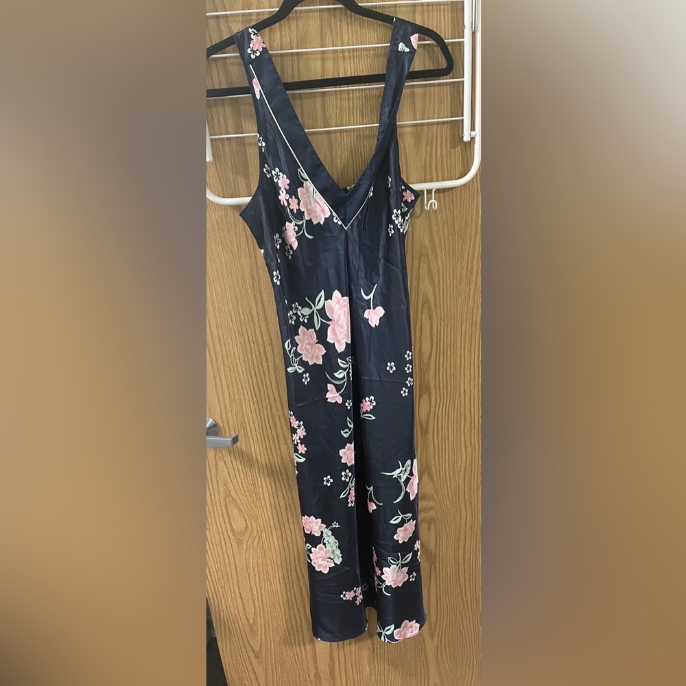 Jones New York Navy Floral Backless Dress